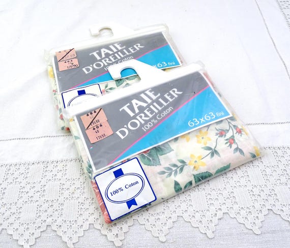 Set of 2 Vintage 1980s New Old Stock Square Cotton Pillow Cases with Flower Pattern 63 cm by 63 cm / 24.8" by 24.8". Unused Bed Linen