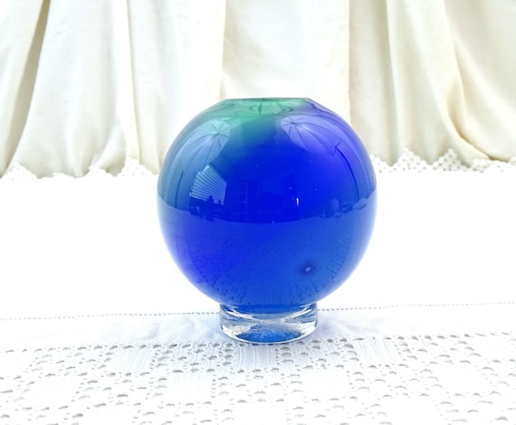 Small Vintage French Studio Art Glass Streaked Blue Globe Vase from Brittany, Retro Minimalist Handmade Ornament for Flower Display France