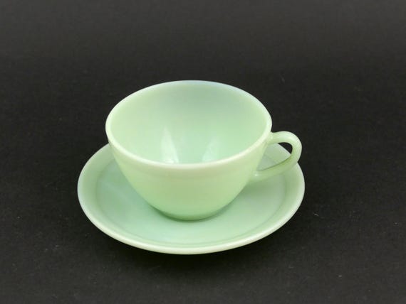 French Jadeite Expresso Coffee Cup and Saucer by Duralex, Retro 1950s Collectible Tea Cups from France in Mint Green Milk Glass