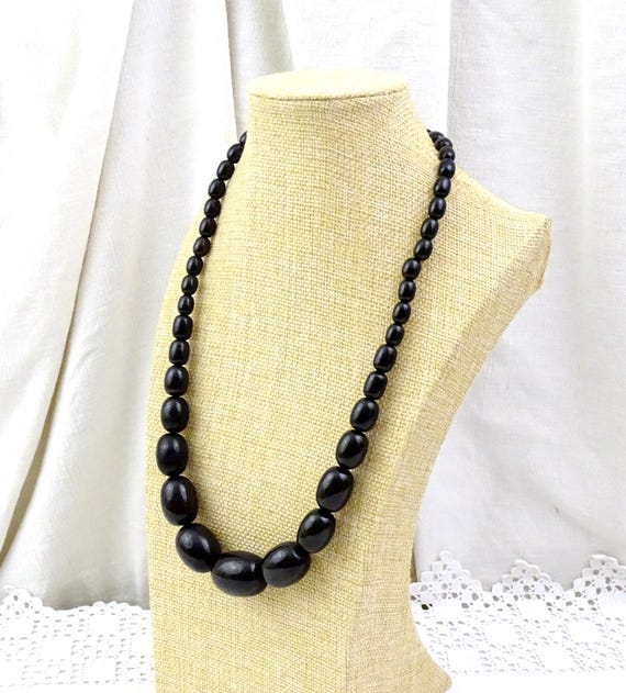 Vintage French Graduated Black Catalin Oval Beaded Necklace 61 Gm, Retro 1930s 1940s Bakelite Bead Jewelry from France, Early Plastic Beads