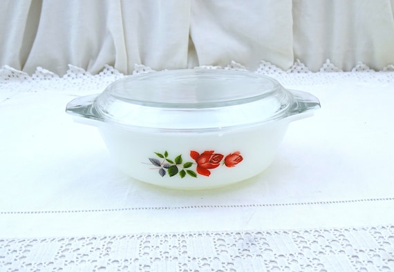 Small Vintage 1960s English JAJ Casserole Dish with Red Rose Pattern, Retro Pyrex Cooking Baking Accessory from France, Stew Making Item