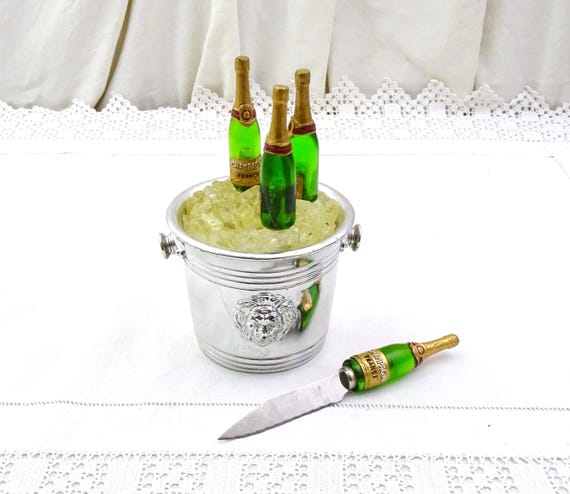 Vintage French Novelty Champagne Bucket with Set of 4 Small Stainless Steel Knives by Silea in Resin, Retro Fun Cheese Flatware from France