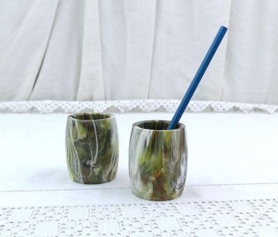 2 Vintage Marbled Plastic Pen Holders, Pair of Small Mid Century Desk Organizers 6.5 cm (2.56 in), End of Day Office Pencil Accessory