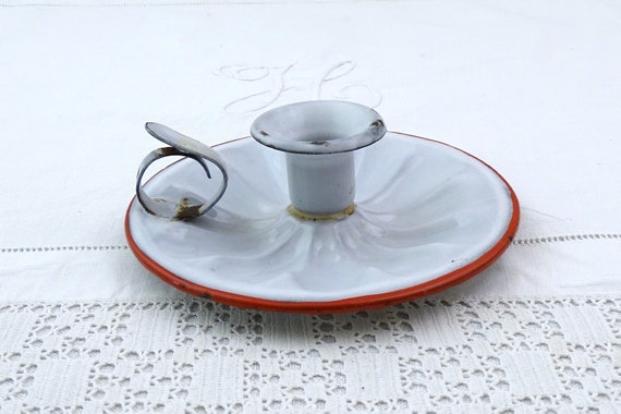 Antique French White Enameled Hand Held Candle Stick Holder, Vintage Enamelware Bed Chamberstick, Retro Farmhouse Decor Cottagecore Lighting