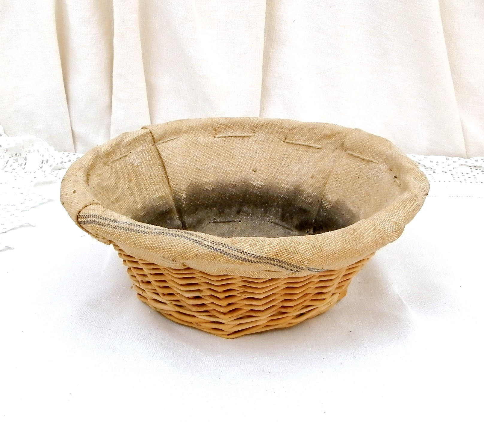 Antique French Boulangerie Wicker Bread Rising Basket / Bread Proofing