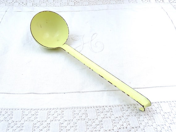 French Vintage Pale Buttercup Yellow Enamel Metal Ladle, Retro Serving Spoon from France, Country Brocante Farmhouse Kitchen Decor