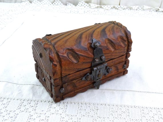 Vintage Brutalist Wooden Playing Card Box  with Large Chunky Studs, Retro Medieval Style Wooden Cards Deck Casket, 1960s Rustic Storage