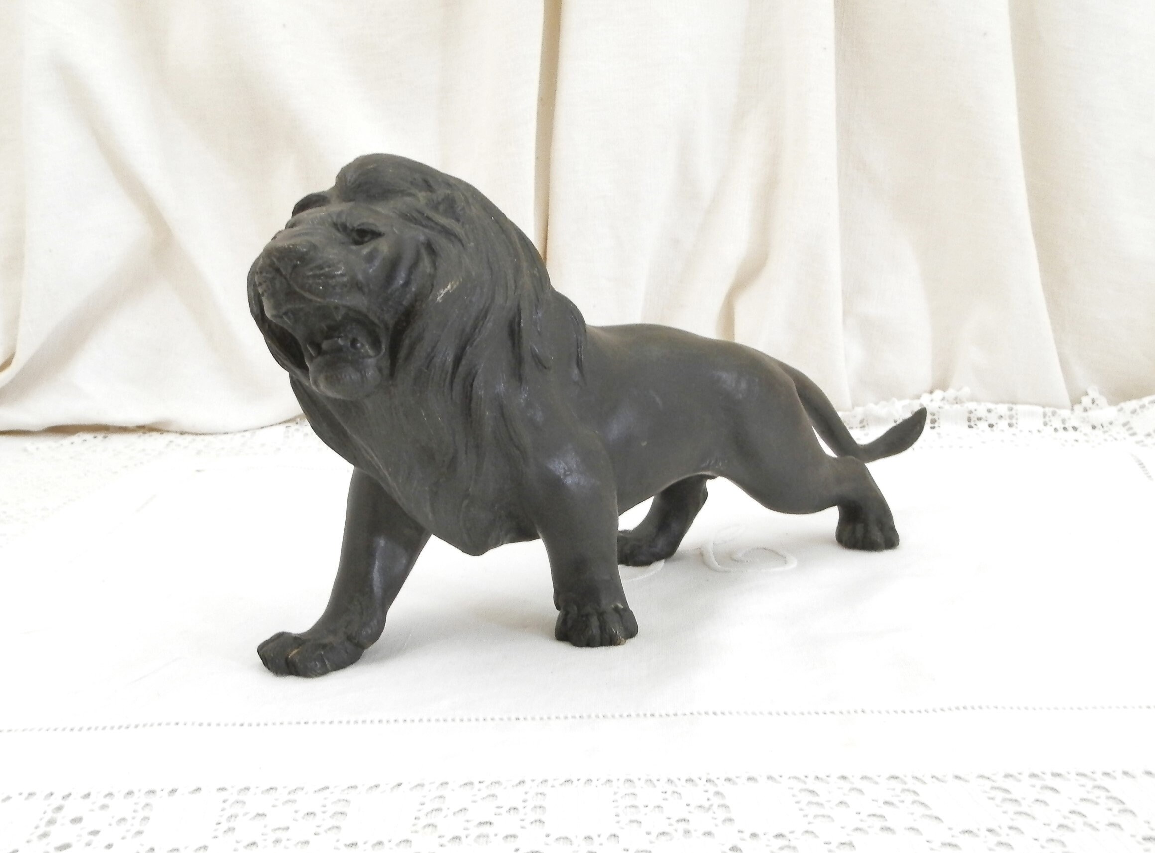 金属製 獅子像 アンティーク　明治？ il_fullxfull.1512154827_8m6l.jpg