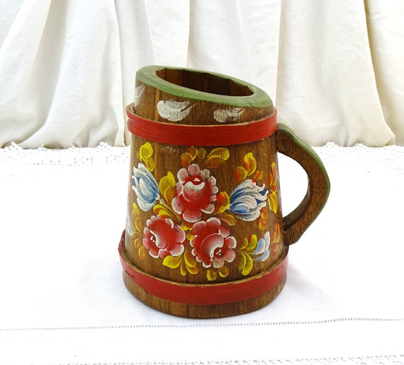 Vintage Folk Art Handmade Hand Painted Wooden Decorative Drinking Vessel with Flower Pattern, Retro Central European Traditional Craft