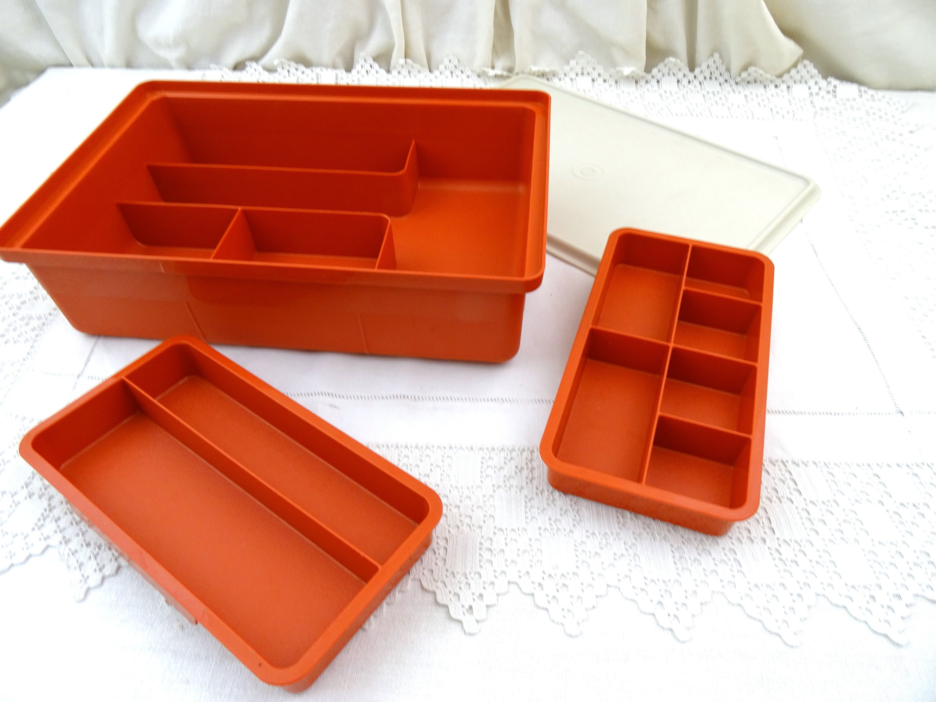 Large Vintage Tupperware Craft Storage Container with Removable