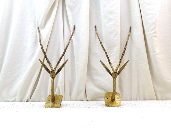 Pair of Vintage Mid Century 1950s Wall Mounted Bronze Gazelles Heads, Retro MCM Wall Animal Light Sconces, 1960s Minimalist Home Decor