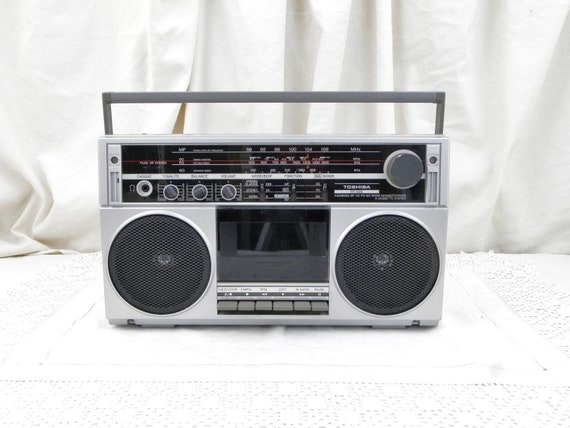 Vintage 1980s Toshiba RT-80S Boom Box Ghettoblaster Radio Cassette Player, Retro 80s Portable Music Audio Center, Music Room / Prop / Decor