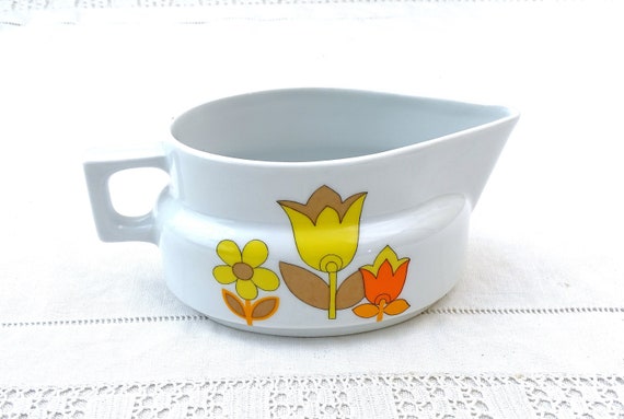 Vintage French 1970s White Fine Porcelain China Gravy Sauce Boat by Berry Haute Porcelaine France with Yellow Flower Pattern, Retro Creamer