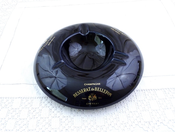 Extra Large Besserat de Bellefon Champagne House Round Black and Gold Promotional Ashtray Excellent Condition, Big Retro Smoking Accessory