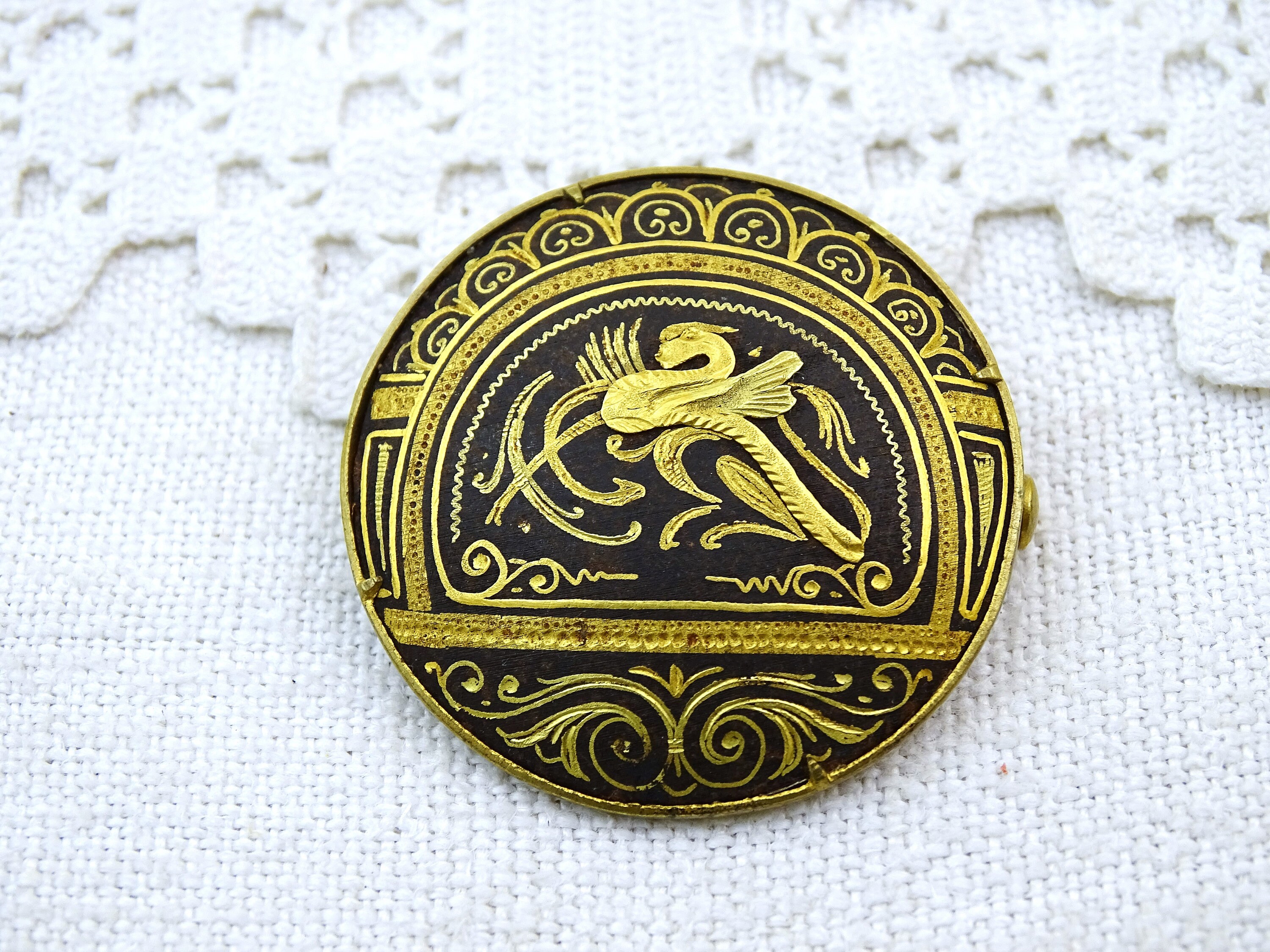 Vintage Spanish Round Damascene Brooch with Gold Tone Metal on Black