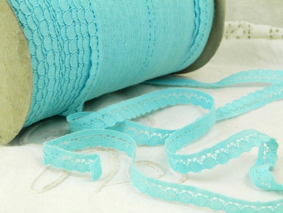 10 Yards of Vintage French Pale Sky Blue Lace Ribbon /Trim / Tape, Vintage Haberdashery Retro Sewing Craft Supplies, Dentelle from France