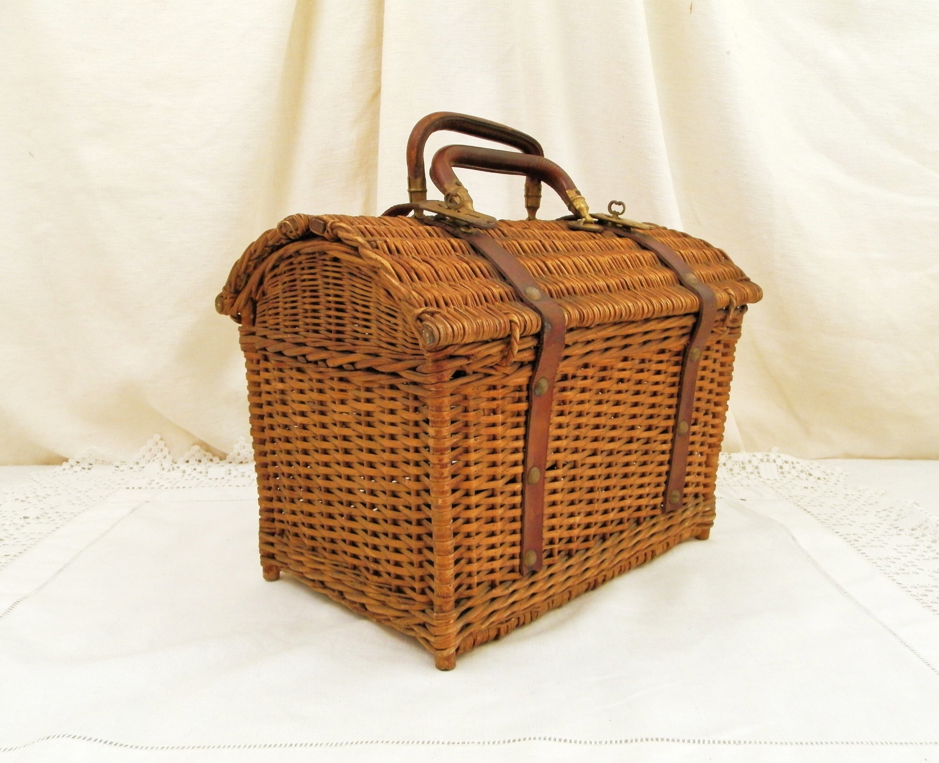 Antique French Wicker Picnic Basket by Champagne House Coste Folcher with Leather Handle and