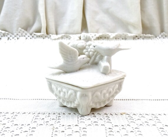 Small Antique French White Porcelain China Trinket Box with 2 Doves on the Lid, Vintage Jewelry Container from France with Birds