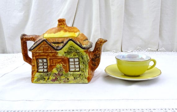 Vintage English Price Kensington  Handpainted Thatched Cottage Teapot in Excellent Condition, Retro Rural Country Decor from England