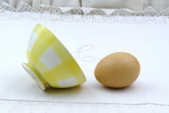 Small Antique French Digoin Style Cafe au Lait Bowl with White and Yellow Checkered pattern , Vintage Country Breakfast Latte Coffee Bowl,