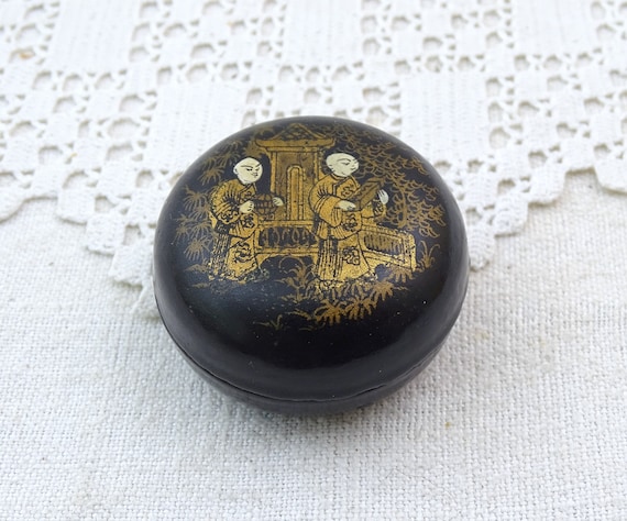Small Antique Japanese Black Lacquered Pill Box with Hand Painted Gold Pattern, Retro Vintage 19th Century Curio Chinoiserie Ring Box