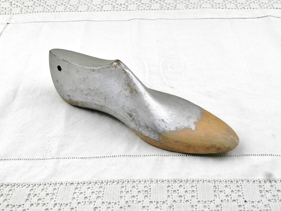 Antique French Carved Wooden Shoemaker's Form Painted Silver with Hanging Hole, Retro Industrial Cobbler's Foot Shape made of Wood