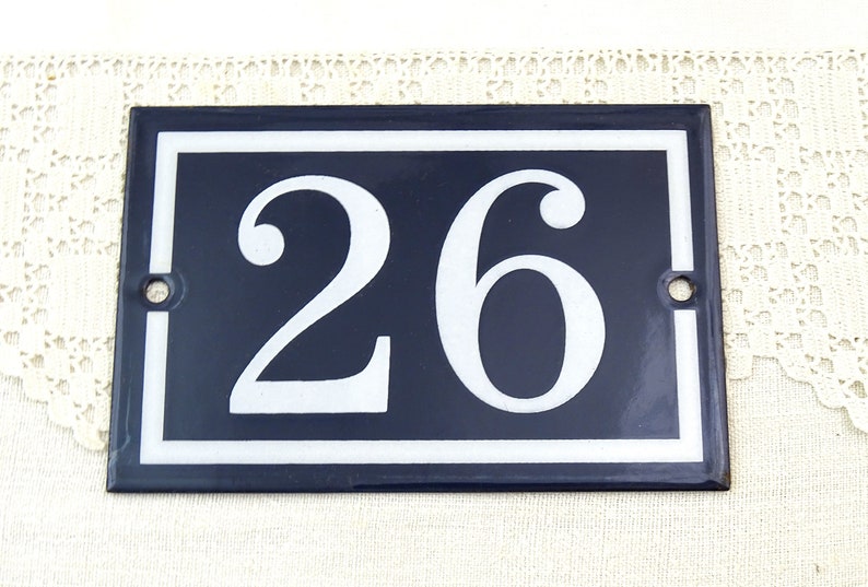 Vintage French Porcelain Enameled Metal House Sign in Blue and White Number 26, Enamelware Street Home from France, Traditional Address Sign image 2