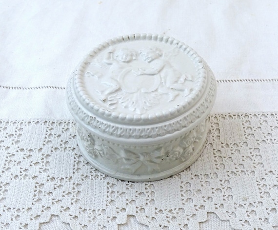 Antique French White Glazed Powder Pot with Classical Cherub Roses and Ribbon Pattern, Vintage Ceramic Bonbonnière Romantic Angels Design