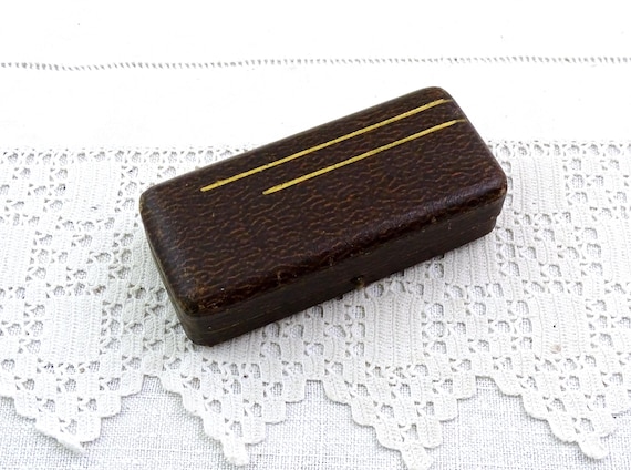 Small Antique French Rectangular Shaped Leather Bound Jewelry Box in Dark Green with Satin Interior, Retro Brooch Pin Container from France