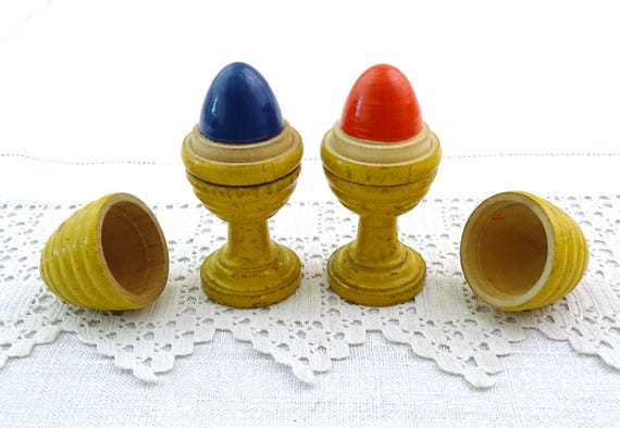 Pair of Antique Carl Quehl Magic Trick Vanishing Eggs Turned Yellow Lacquered Wood, Vintage Magician Collectible from Europe made of Wood