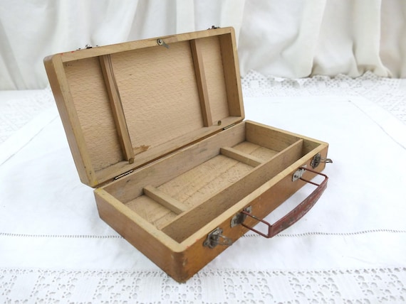 Small Vintage French Wooden Artist's Paint Box  with Metal Handle, Vintage Painting Painters Box Made of Wood from France, Little Case