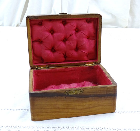 Small Antique French Red Satin Padded Hand Painted Wooden Jewelry Box Decorated with Violet Flowers , Retro Little Trinket Container of Wood