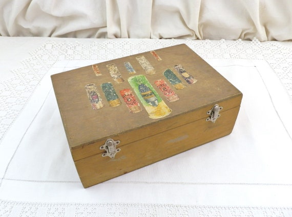 French Vintage Wooden Box with Metal Closure Clasps and Worn Images Rifle Cartridges, Retro Hunters Storage Container, Flea Market Decor