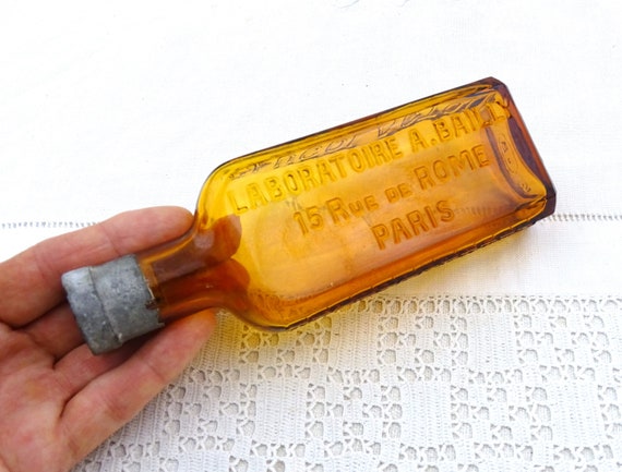 Antique French Amber Glass Medicine Bottle for Glucolactol by Laboratoire A Bailly 15 Rue de Rome Paris, Retro Apothecary Brown Decor France