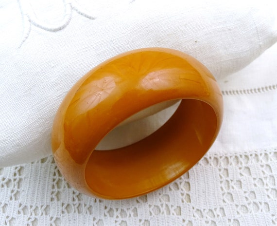 Vintage Large Chunky Dark Butterscotch Bakelite Bangle, Retro 1930s Burnt Orange Early Plastics Woman's Jewelry, 1940s Bracelet France