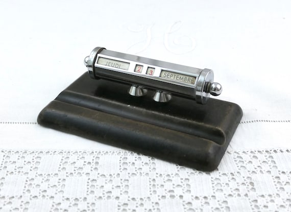 Vintage French Art Deco Desk Chrome Perpetual Calendar Dark Brown Leather Base, Retro 1930s 1940s Office Decor France, Old Style Dates Days