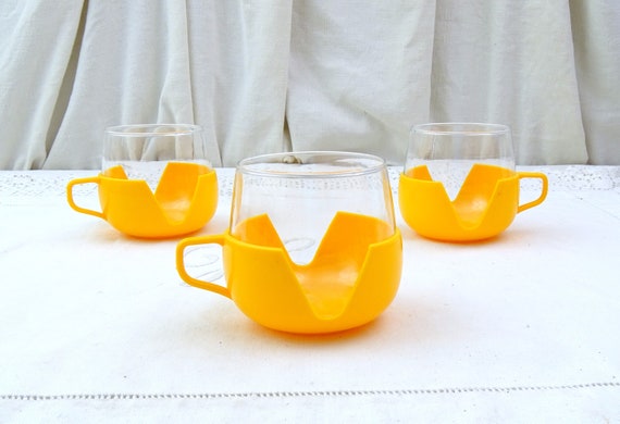 Vintage Set of 3 Dutch Glass Mid Century Coffee Mugs with Removable Yellow Melamine Handle, Pair Retro 1970s Camping Tea Cups from Holland