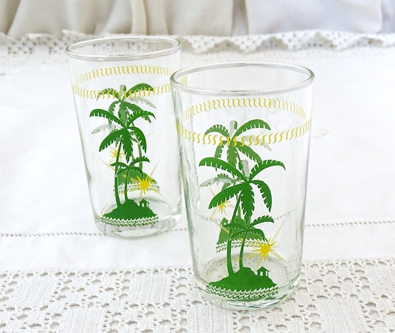 Pair of Vintage North African Clear Printed Mint Tea Glasses in Green and Yellow, 2 Retro Moroccan Tea Drinking Accessory from France