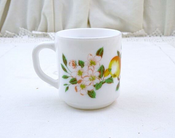 Vintage 1970s French Arcopal White Milk Glass Coffee Mug with Apple Blossom Flowers and Fruit Pattern Poppy, Retro 70s Tea Cup from France