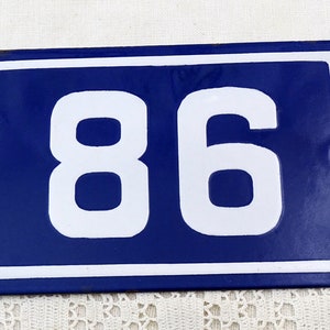 Vintage French Porcelain Enameled Metal House Sign in Blue and White Number 86 / 98, Enamelware Street Home France, Traditional Address Sign image 3