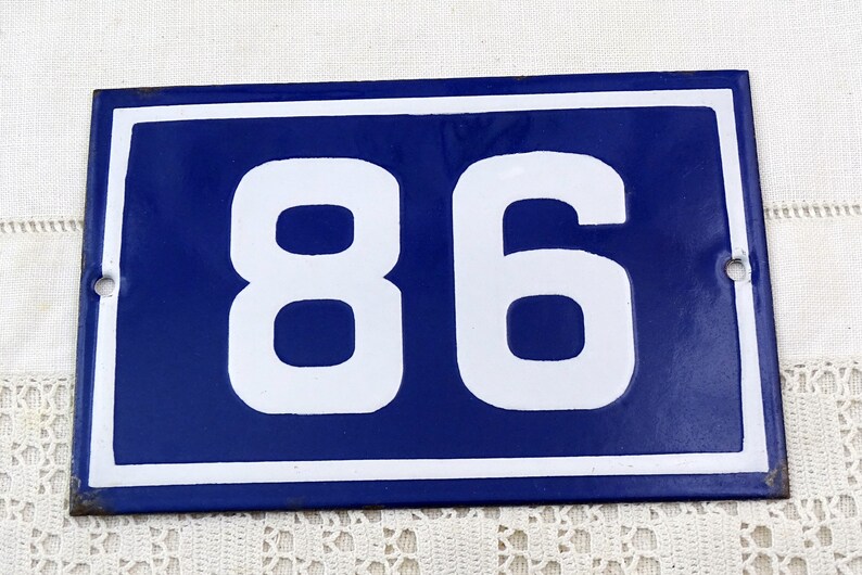 Vintage French Porcelain Enameled Metal House Sign in Blue and White Number 86 / 98, Enamelware Street Home France, Traditional Address Sign image 3