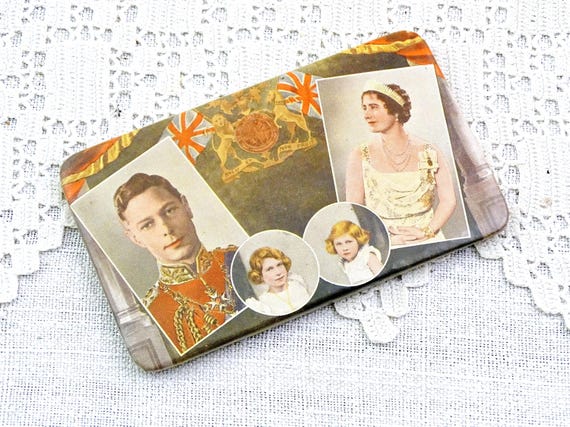 Small Vintage English Pocket Mirror with the British Royal Family Prince Albert, Duke of York King George Princess Queen Elizabeth II