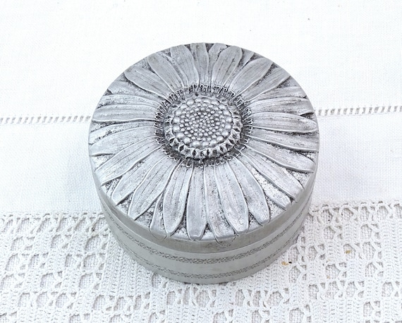 Vintage French Round Powder Tin Box with Large Embossed Flower Pattern on the Lid, Retro Floral Design on White Metal Container, Boho Decor