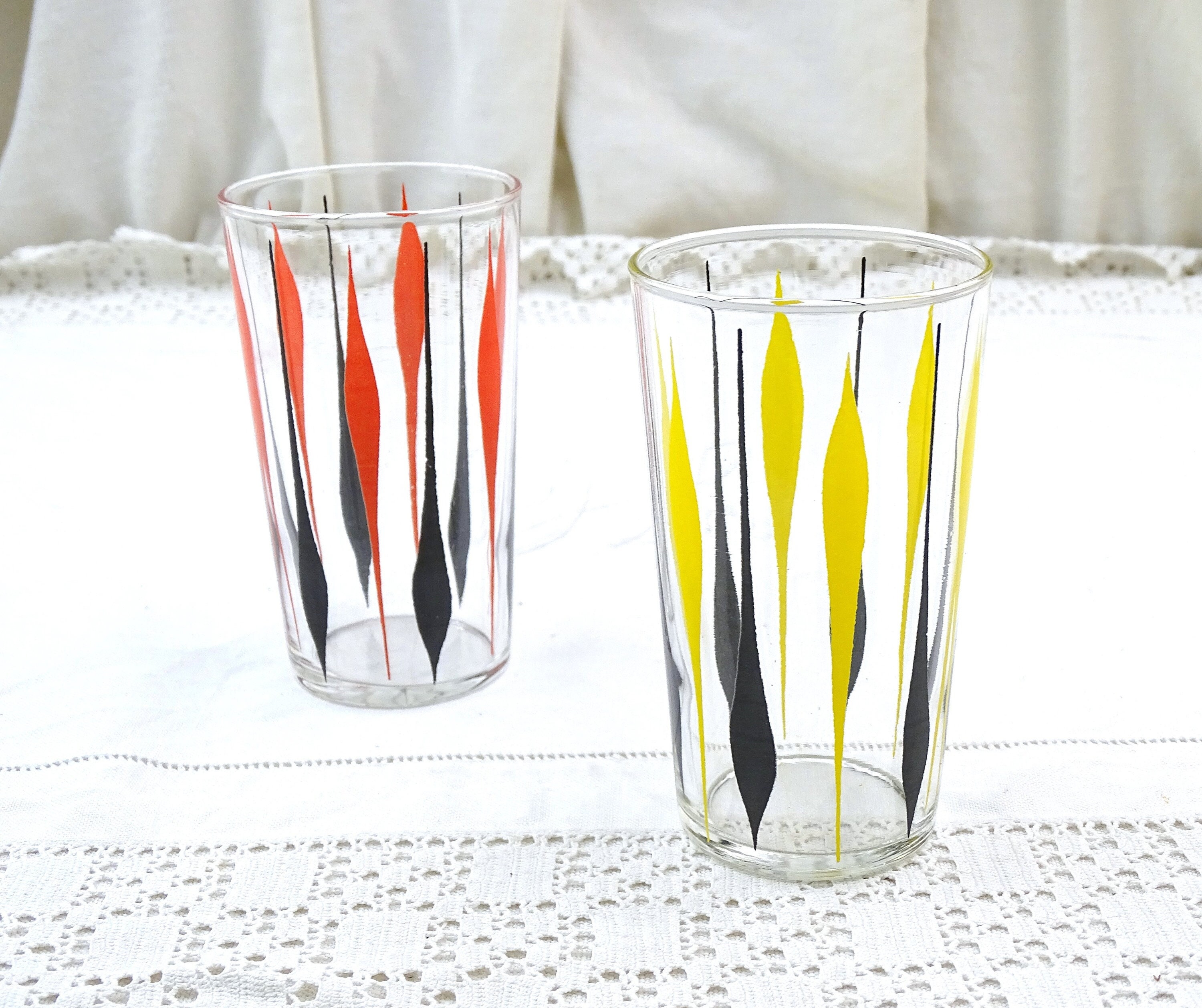 Modern Drinking Glasses and Tumblers