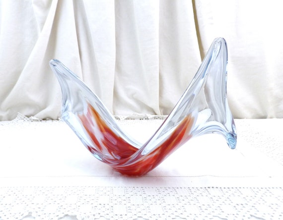 Vintage Mid Century Purple and Red Neodymium Alexandrite Art Glass Free Flowing Organic Table Sculpture / Bowl, 1960s Hand Blown Glassware