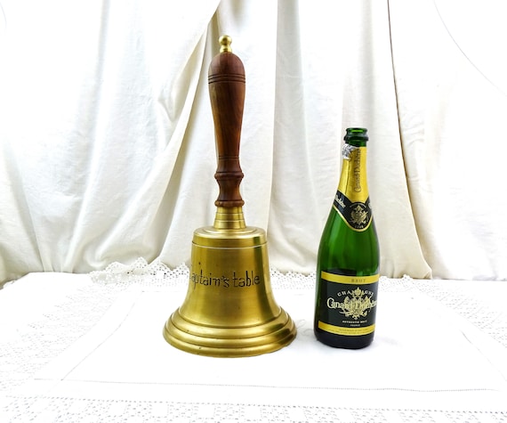 Very Large 17" / 43 cm Vintage Hand Bell Engraved Captain's Table on the Front made of Brass Metal with Wooden Handle, Retro Novelty Bell