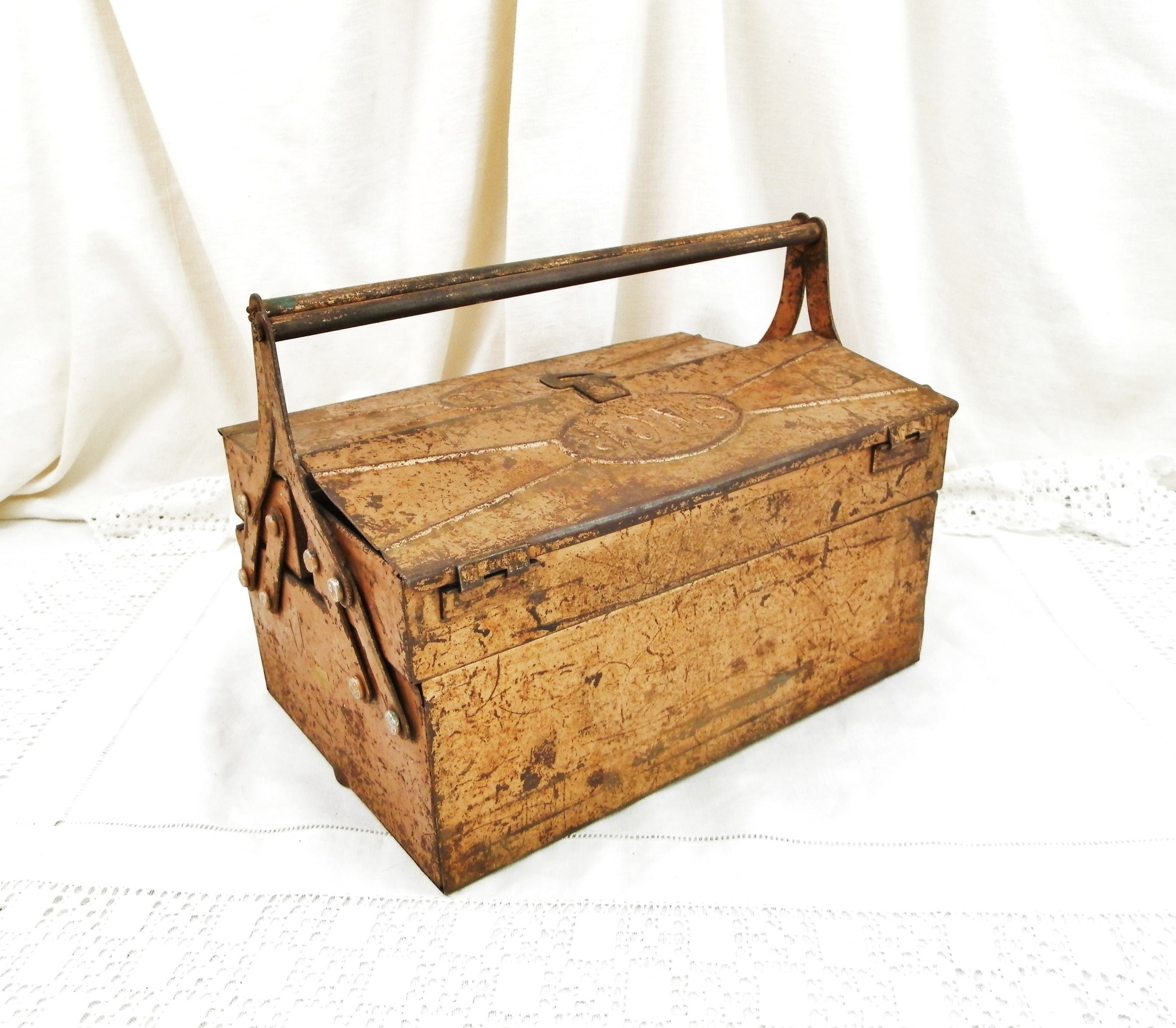 Vintage French 1940s Concertina Painted Metal 2 Handled Tool Box