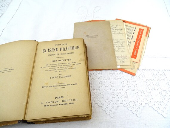 Vintage French Hardback Cookbook La Cuisine Pratique Facile et Economique by Tante Claudine with 415 pages and Numerous Handwritten Recipes