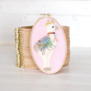 Oval Embroidery Hoops - Wooden Embroidery Hoop - Embroidery Tools - Wooden Oval Hoops - Needlepoint - Large or Small Oval Embroidery Hoop