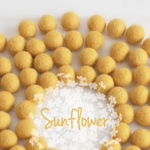 Pompons en feutre de laine - Dimensions : env. 2 cm (18 - 20 mm) - Paquet de 25 pompons en feutre - Couleur tournesol-6030 - Pompons en feutre jaune - 2 cm Pompons en feutre tournesol